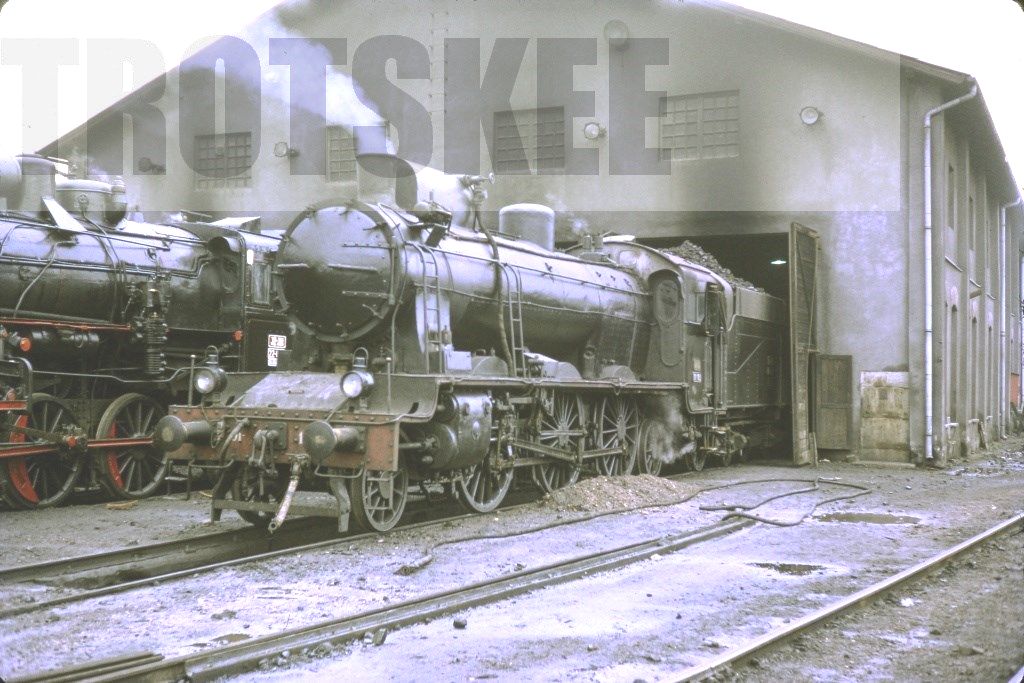 s-l1600 Loco Class 01 1969 Original Jugoslavia.jpg