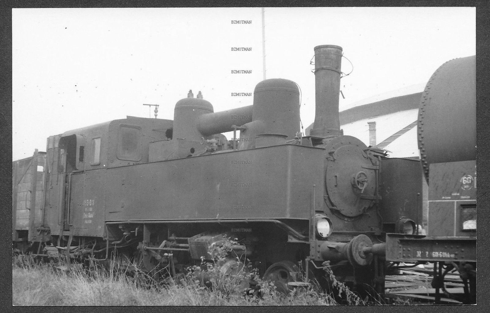 s-l1600 locomotive 153.011 at Maribor 69.jpg