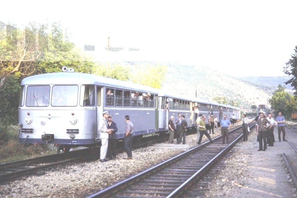 s-l1600  Ferrobus Diesel Railcar Vratarnica 1966 Dup.jpg