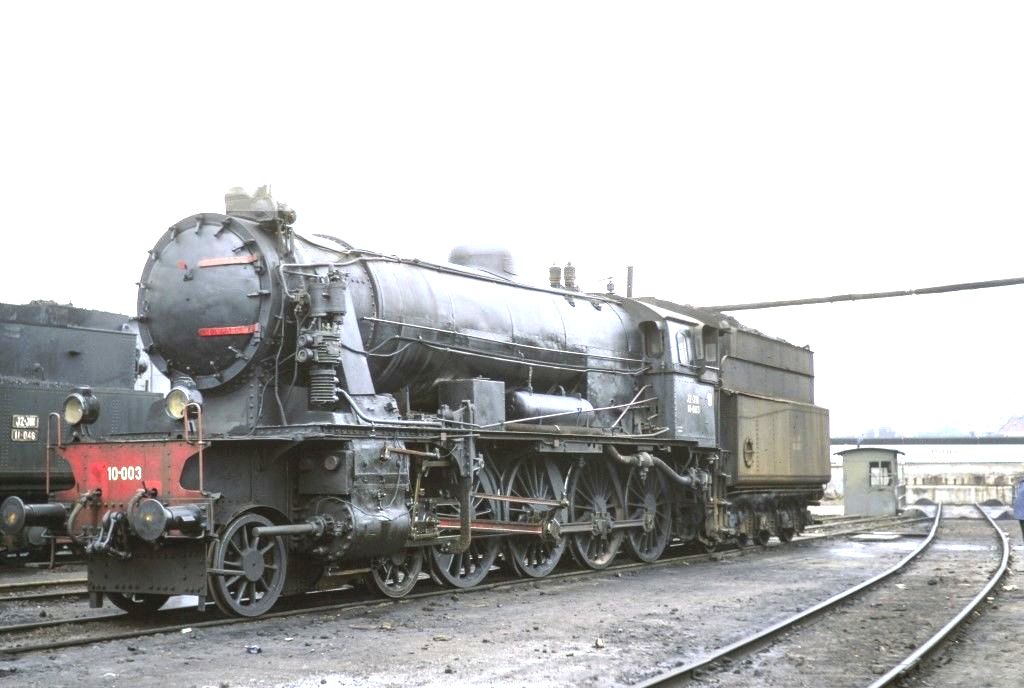 s-l1600 Steam 10 003 Zagreb 1969 Dup Peter Gray.jpg