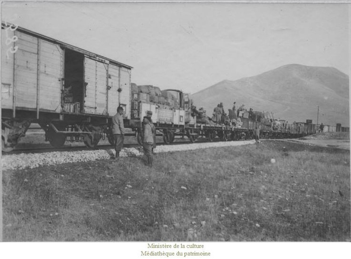 Florina, ammunition transport, 01.1917 by military photographer.JPG