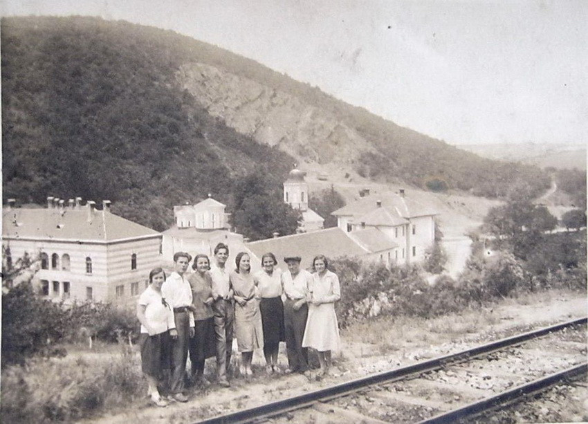 ManastirRakovica1931_zps0e60d6c5.jpg