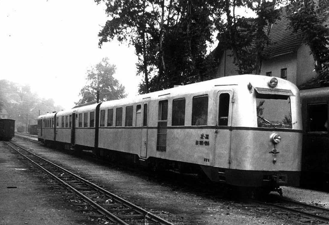 DMU801-Ustipraca.jpg