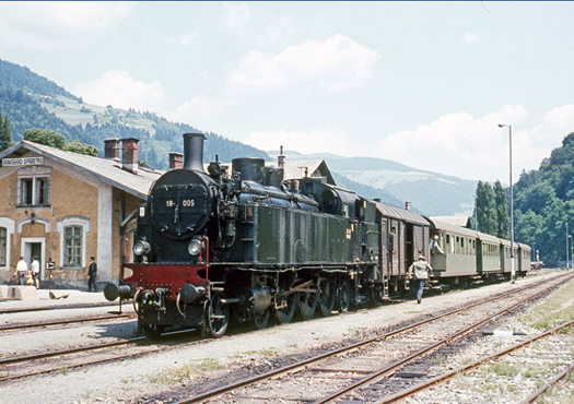 18-005 u Dravogradu, 07.07.1959. godine. Foto  Ian Turnbull..jpg