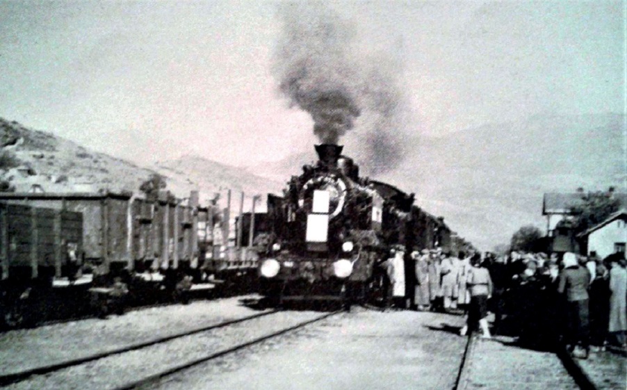Obnavljanje pruge Usce-Kosovska Mitrovica 20.10.1946 godine.jpg