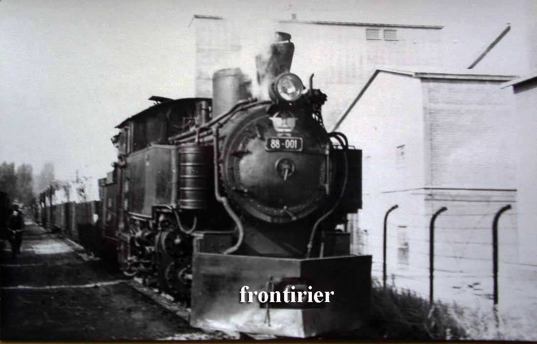 88-001-1964.jpg
