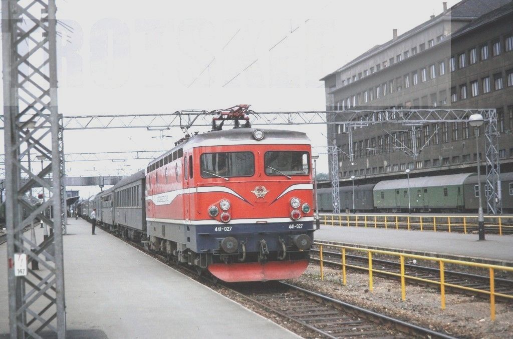 s-l1600 Railways Electric 441 027 Zagreb 1970 Dup Peter W Gray.jpg