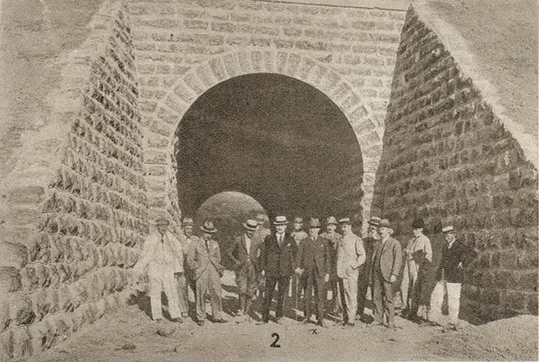 2 izgradnja pruge Topcider-M.Krsna -  1923 Propust kod manastira Rakovica.jpg