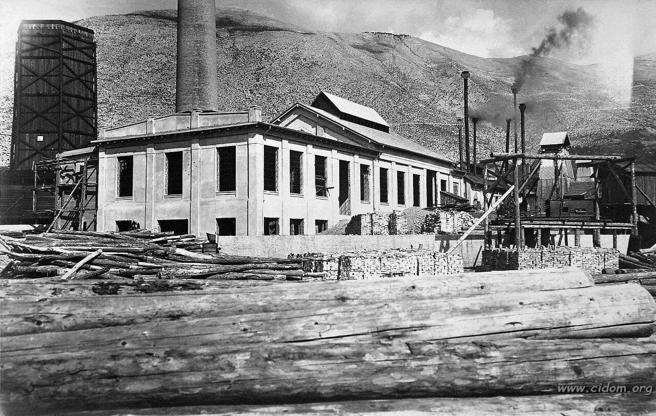 Rudnik_zgrada_elektricne_centrale_1921.jpg