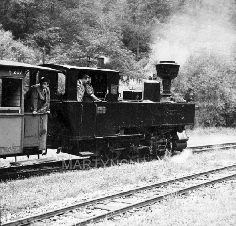 s-l1600 JZ Yugoslavia Railway Negative No6 NG STM L.B. on train c1960.jpg