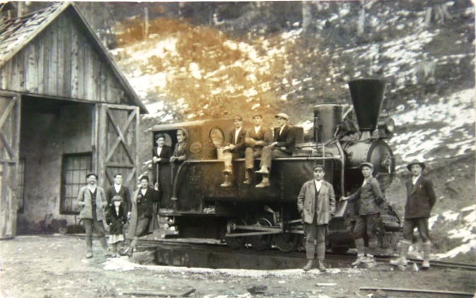 Rudnik zlata Blagojev kamen kod Majdanpeka. Fotografija snimljena oko 1935. godine,.jpg