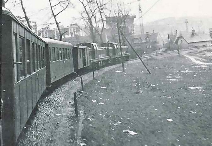 Ulazak u SA-Cengic Vilu 88883375.jpg