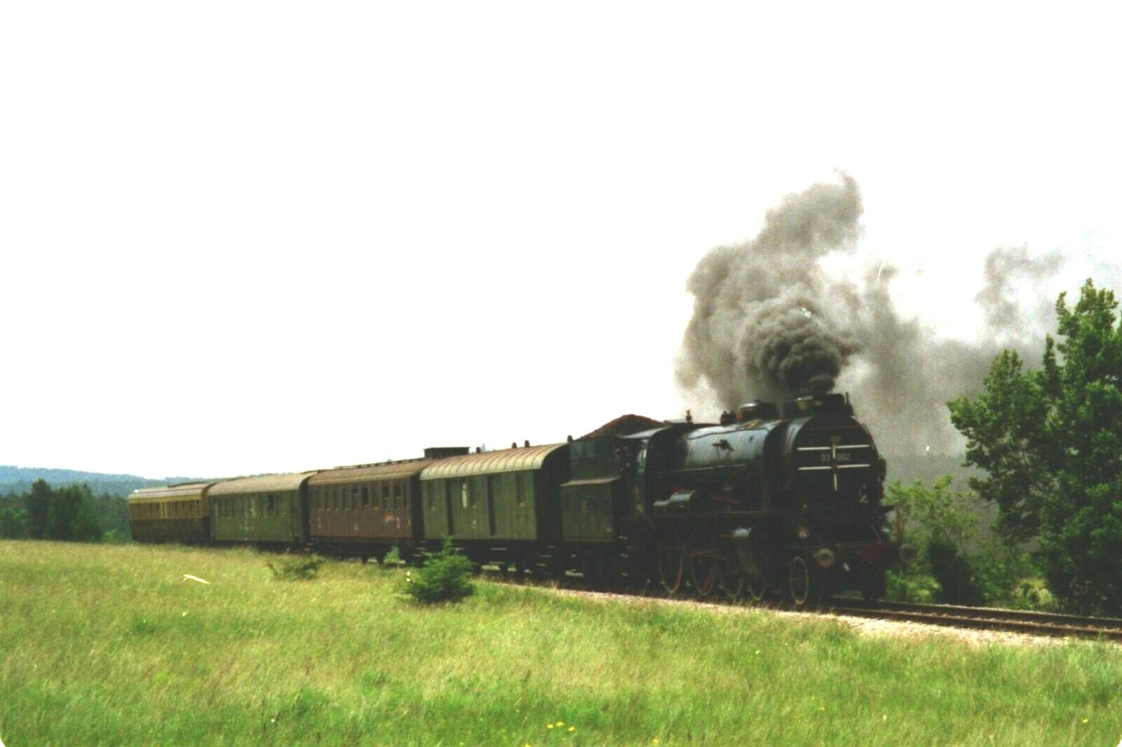 s-l1600 LOCO SLOVENIA JZ 03-002 ON SPECIAL TRAIN B.jpg