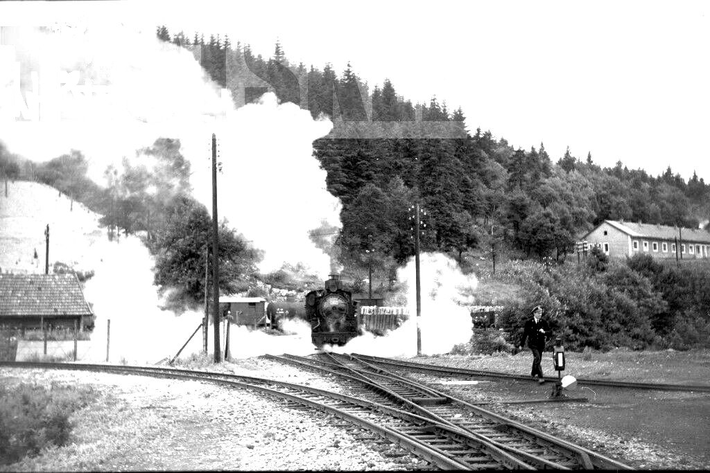 s-l1600 Loco 1933 1966 Jugoslavia B Srnetica.jpg