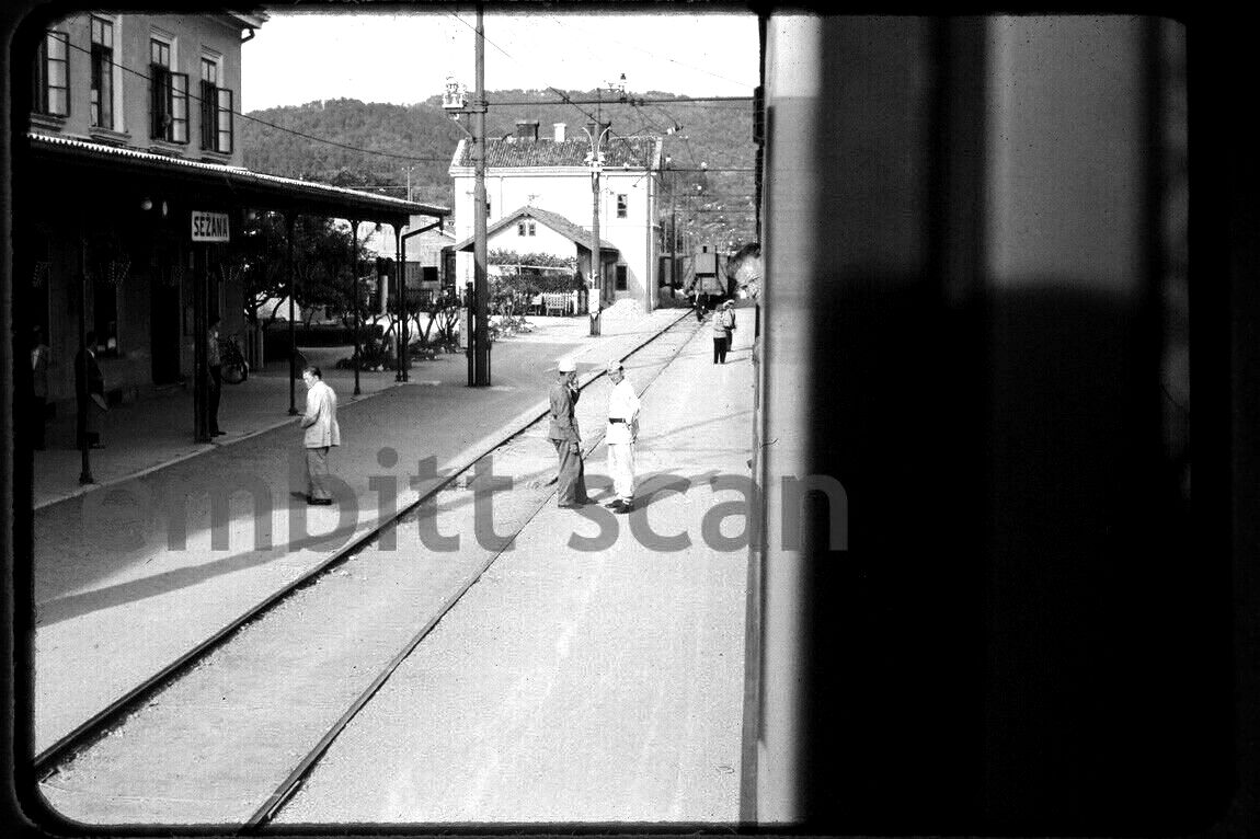 s-l1600 Sezana Slovenia Station, 1950s.jpg