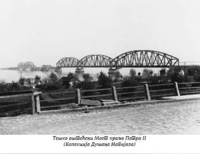 Most Kralja Petra II WWII ostecen 41.jpg