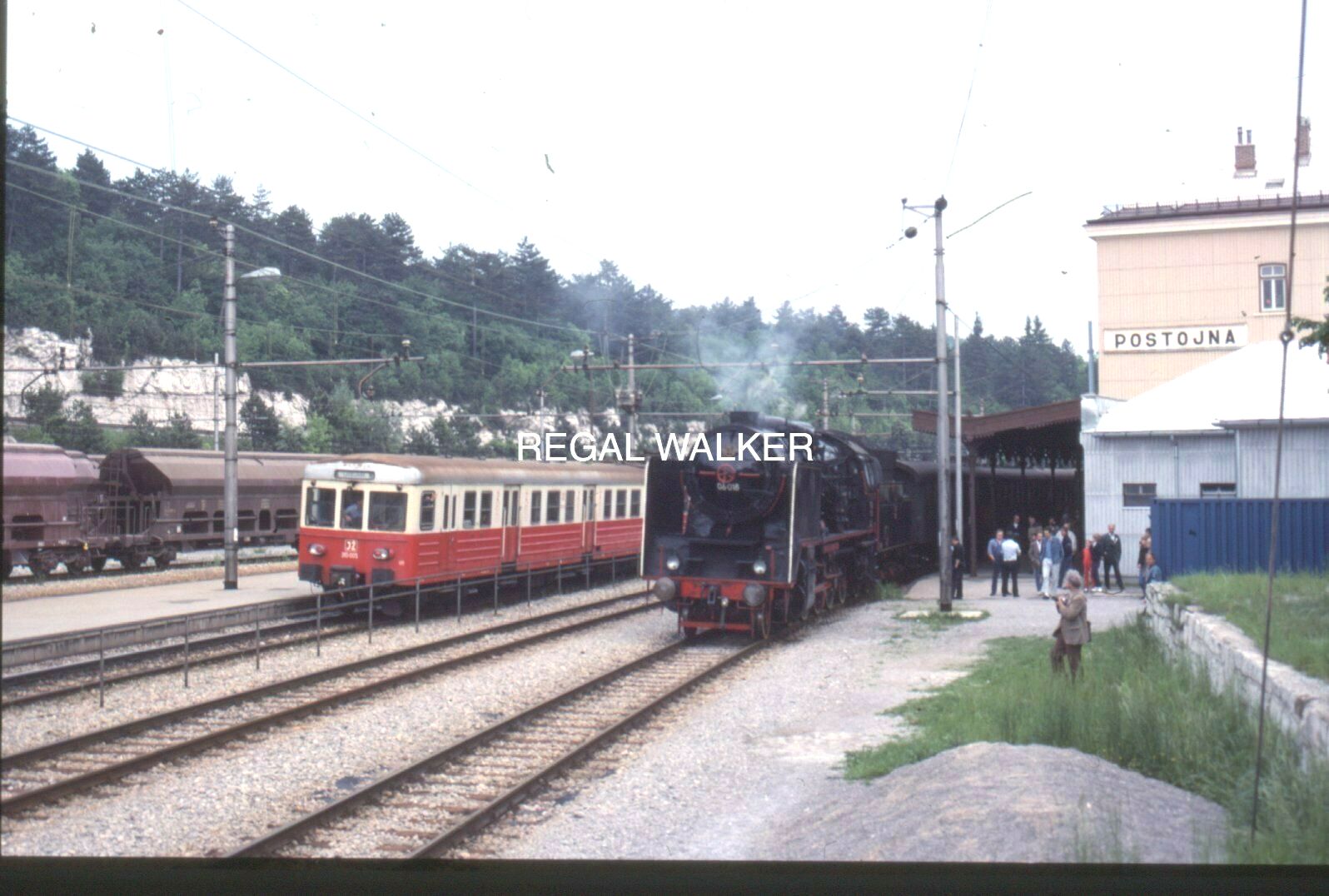 s-l1600 06018 AT POSTOJNA SLOVENIA 1990.jpg