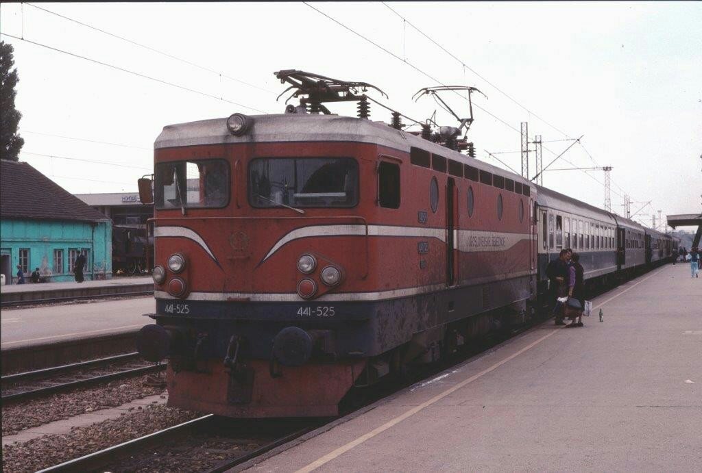 s-441 525 1988 NIS D1292 ISTANBUL EXPRES ZA Minhen.jpg