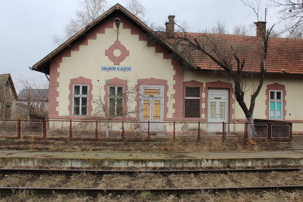 Železnička stanica Kljajićevo - 02.jpg