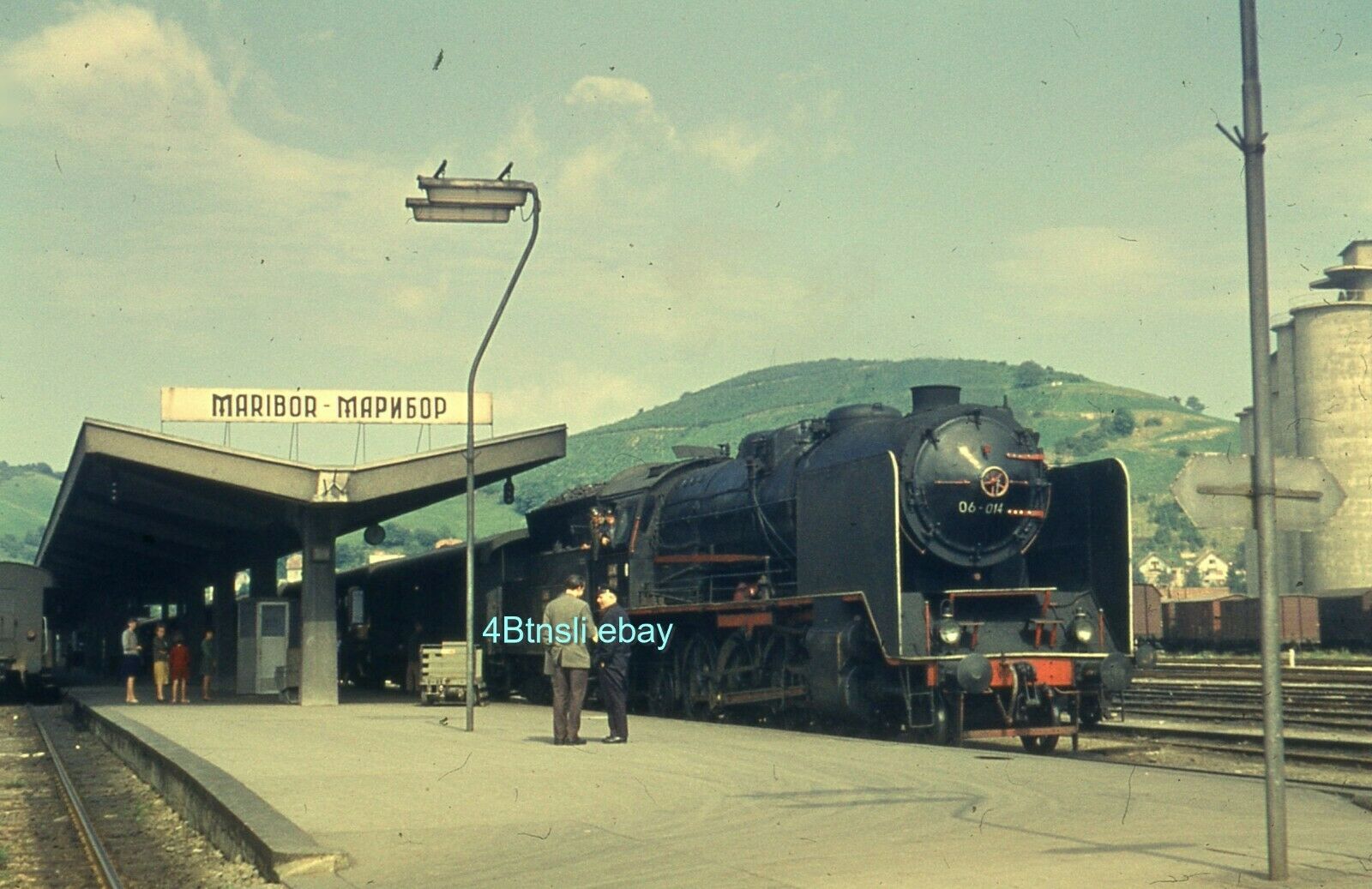 s-l1600 06-014 at Maribor 1964.jpg