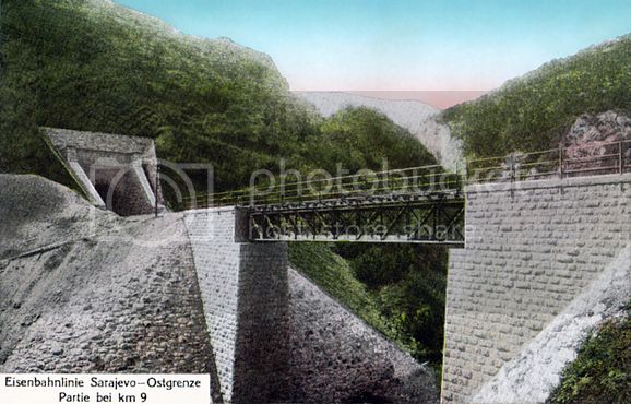 Sarajevo-Ostgrenze_Tunel-9_x7188_ms1024_zpsb60d8481.jpg