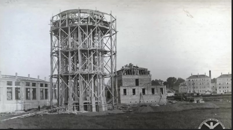 Izgradnja vodostanice 1925. godine.jpg1.jpg