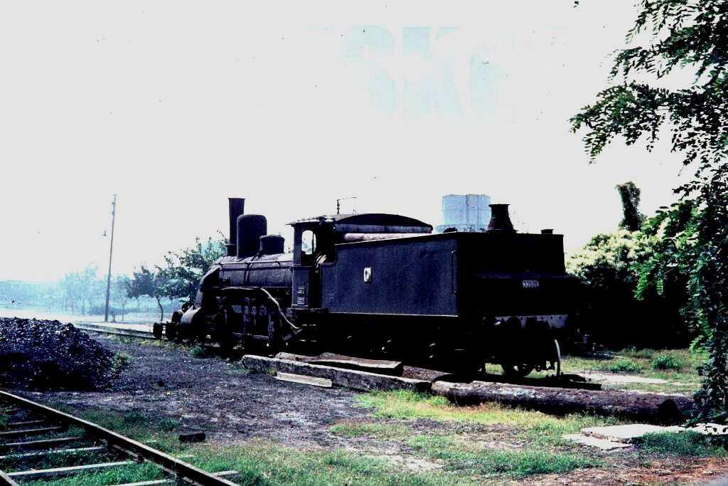 s-l1600 JZ Yugoslavia Railways Steam Loco 33 508 Halkali 1969 Original.jpg