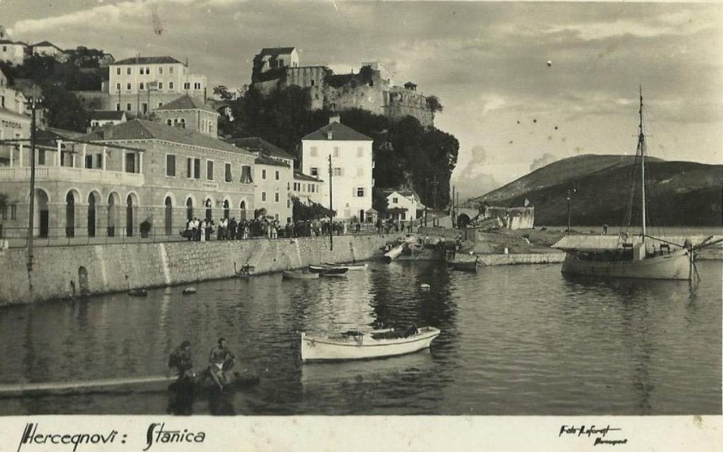 Železnička stanica Herceg Novi..jpg