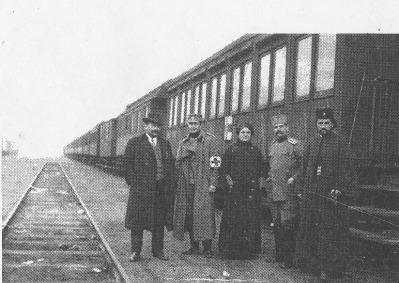 Sanitetski_voz_u_Nišu_1912..jpg