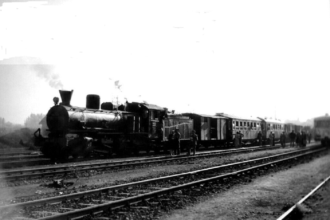 s-l1600 Steam Loco Scenes 1966 x 3 Set ZA.jpg