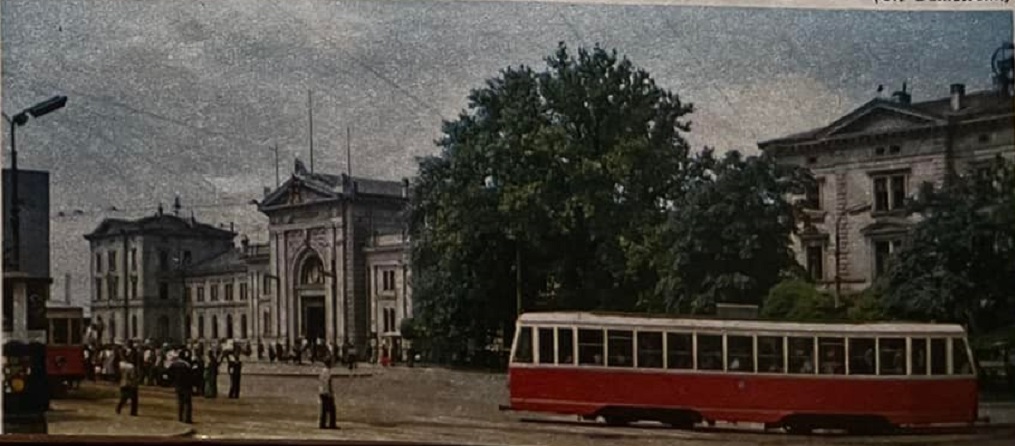 Tram BG.jpg