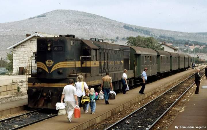 661 Perković 1980-tih iz grupe KNIN JEDNO VREME.jpg