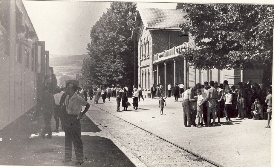 Na stanici Kuršumlija, 1961. g..jpg