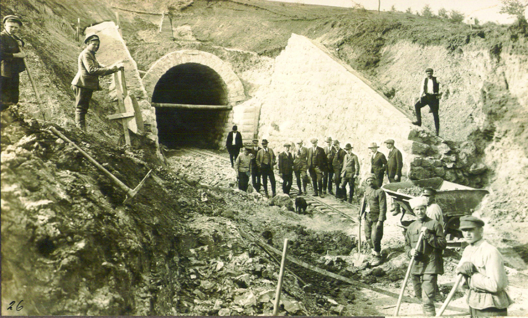 Radovi na izgradnji tunela Lipe, 19.IV 1923.jpg