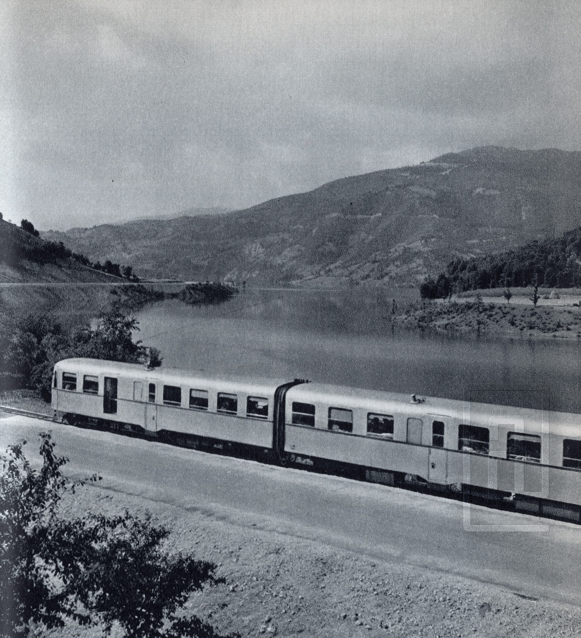 Jablaničko jezero pedesetih.jpg