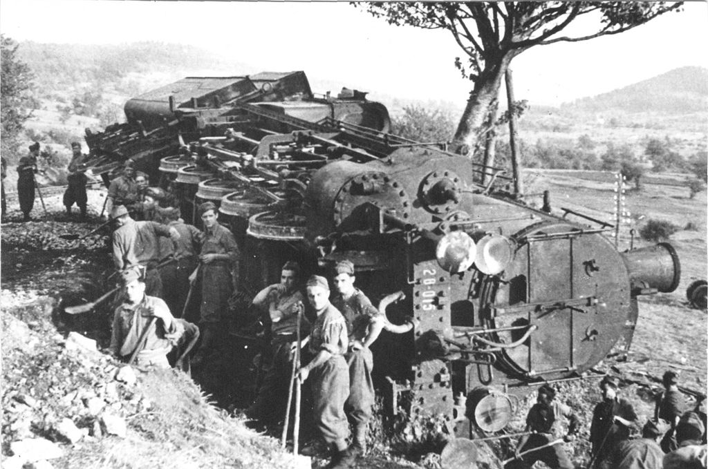 1024px-Diverzija_na_pruzi_Ljubljana-Trst_1941.jpg