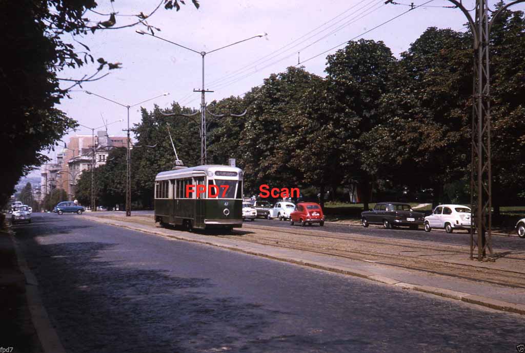 Bgdtram2.JPG